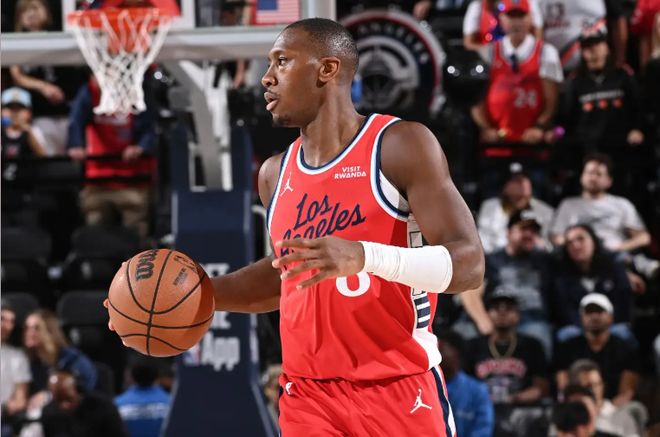 国王爆冷击败快船 邓恩进攻端低迷成败因